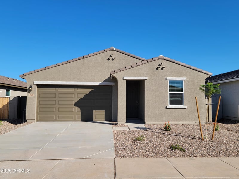3520 Ellie Trl, San Tan Valley, AZ 85143