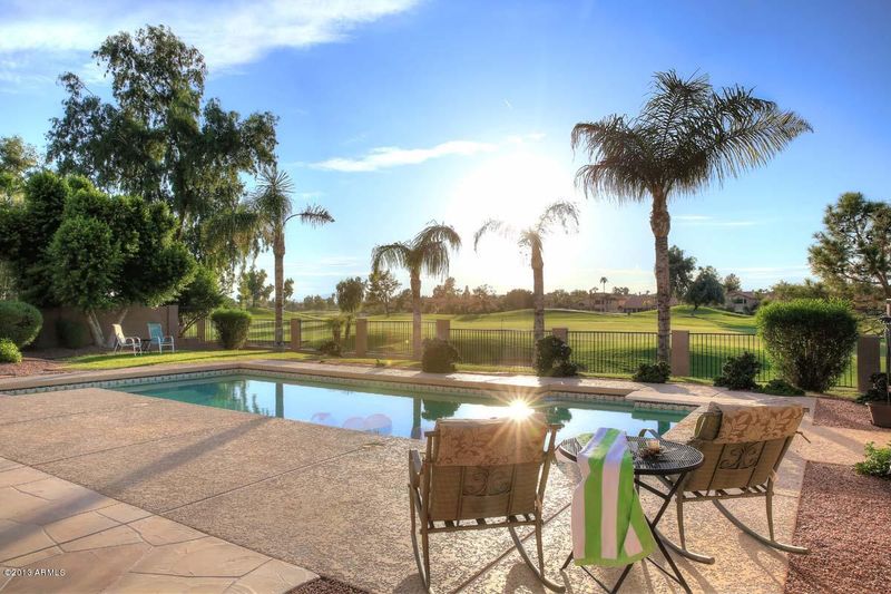 3520 S Meadows Dr, Chandler, AZ 85248