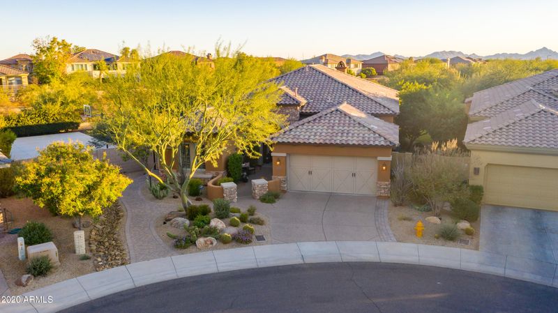 3521 E Robin Ln, Phoenix, AZ 85050