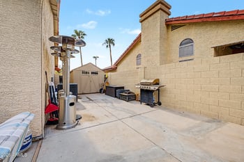 3521 N Canary Cir, Avondale, AZ 85392