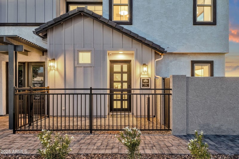 3521 Rollins St, Mesa, AZ 85213