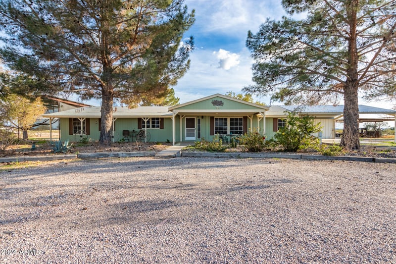 35213 Van Buren St, Tonopah, AZ 85354