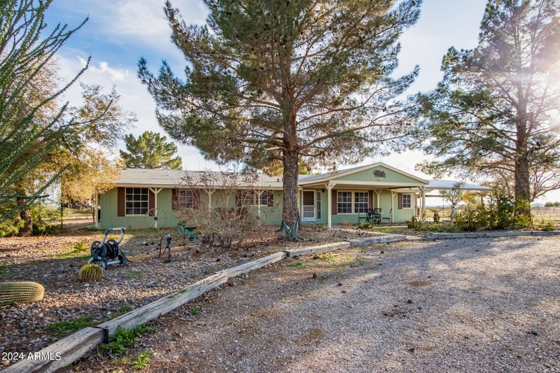 35213 Van Buren St, Tonopah, AZ 85354