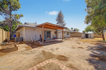 3522 Mercer Ln, Phoenix, AZ 85029