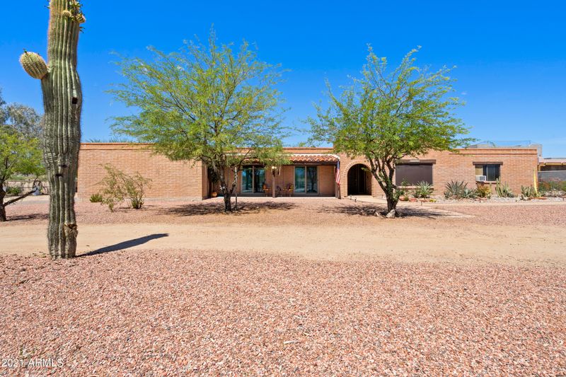 35220 N 16th St, Phoenix, AZ 85086