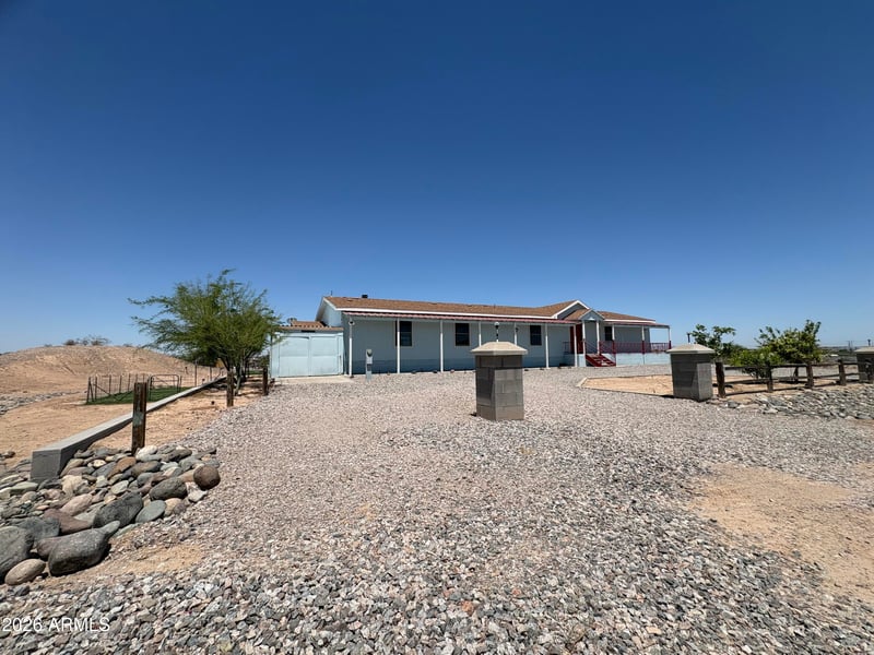35222 Mcneil St, Arlington, AZ 85322