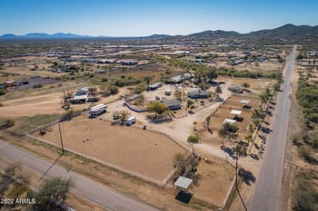 35225 3rd St, Phoenix, AZ 85086