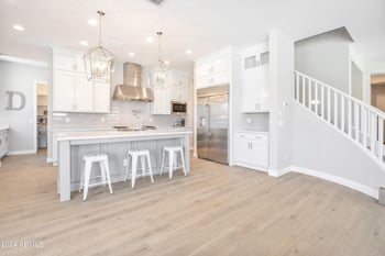 3523 E Cashman Dr, Phoenix, AZ 85050