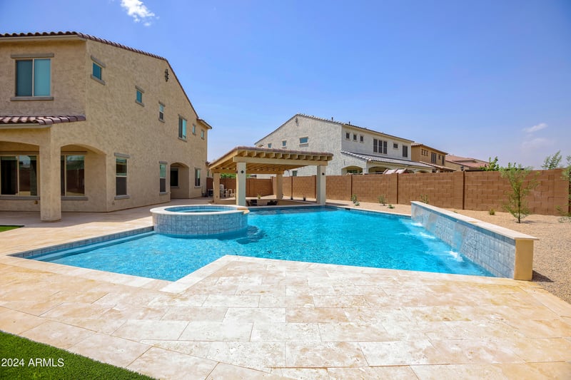 3523 E Cashman Dr, Phoenix, AZ 85050