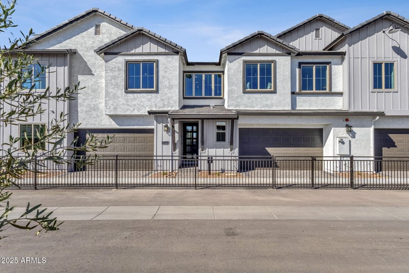 3523 Rollins St, Mesa, AZ 85213
