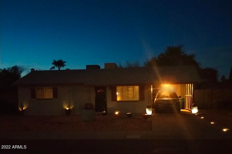 3524 W Echo Ln, Phoenix, AZ 85051
