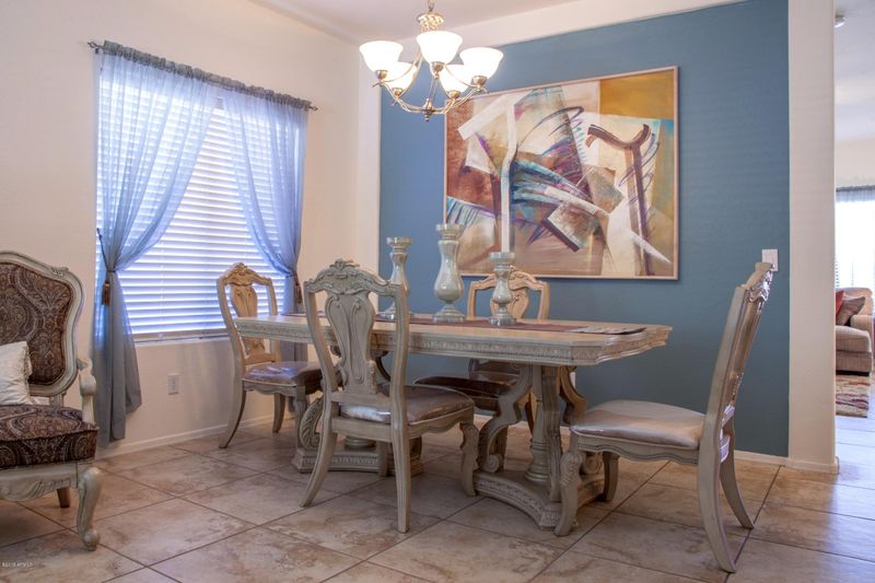3524 W Vineyard Rd, Phoenix, AZ 85041