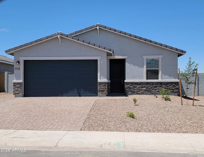 35248 Flora Way, San Tan Valley, AZ 85144