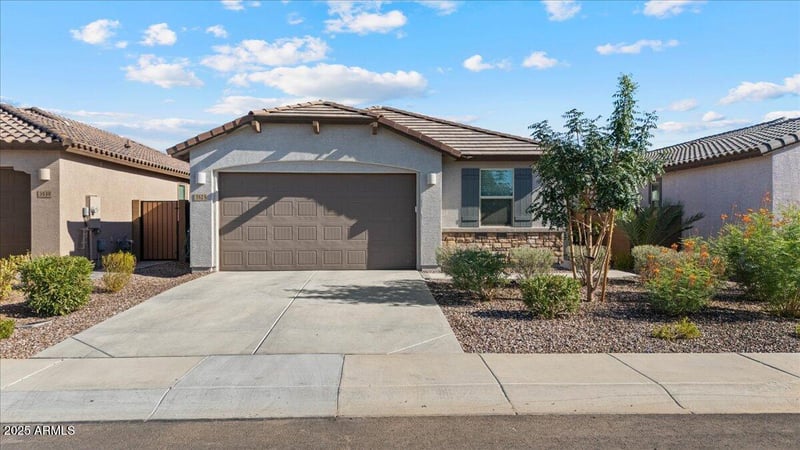 3525 Dakota Dr, San Tan Valley, AZ 85143