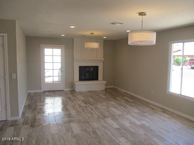 3525 E Helena Dr, Phoenix, AZ 85032