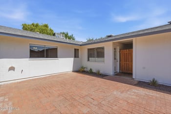 3525 Crocus Dr, Phoenix, AZ 85053