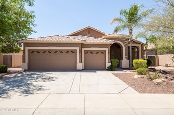 3525 Quail Track Dr, Phoenix, AZ 85083