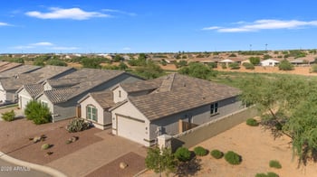35259 N Donovan Dr, San Tan Valley, AZ 85144