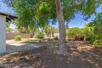 3526 Cheery Lynn Rd, Phoenix, AZ 85018