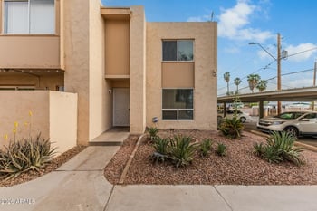3526 Dunlap Ave #146, Phoenix, AZ 85051