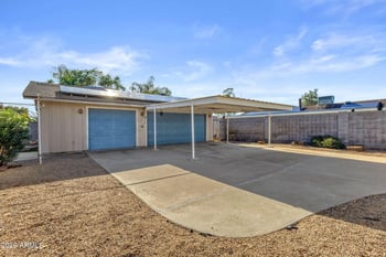 3526 E Anderson Dr, Phoenix, AZ 85032
