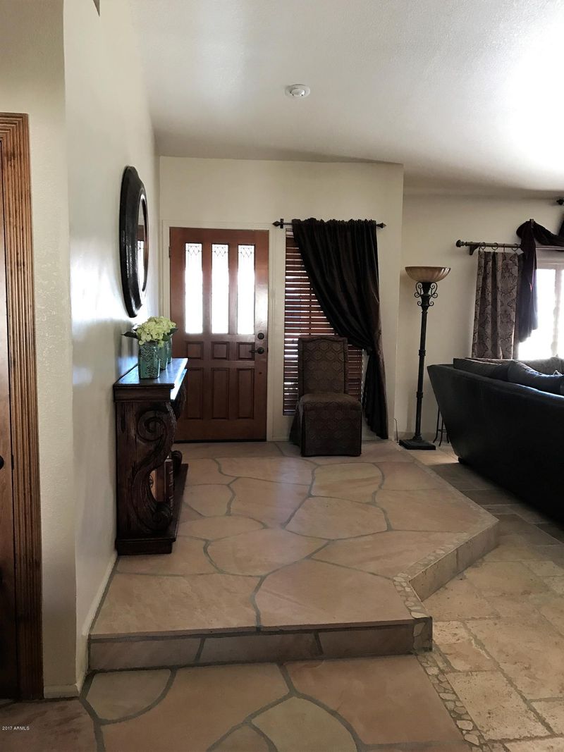 3526 E Liberty Ln, Phoenix, AZ 85048