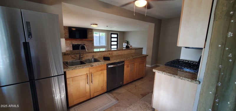 3526 Piccadilly Rd, Phoenix, AZ 85018