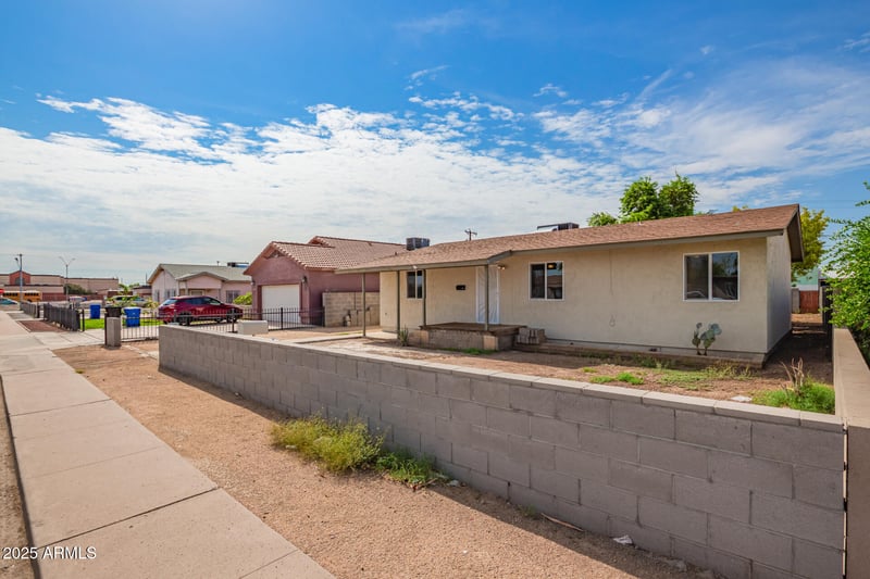 3527 Almeria Rd, Phoenix, AZ 85009