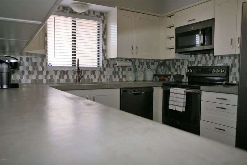 3527 E Willow Ave, Phoenix, AZ 85032