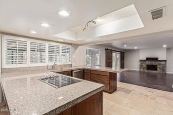 3527 Oak St, Tempe, AZ 85282