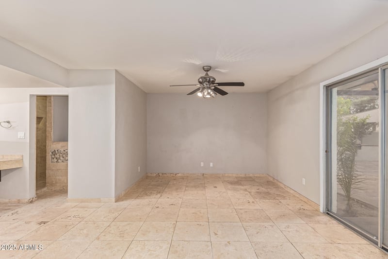 3527 Oak St, Tempe, AZ 85282