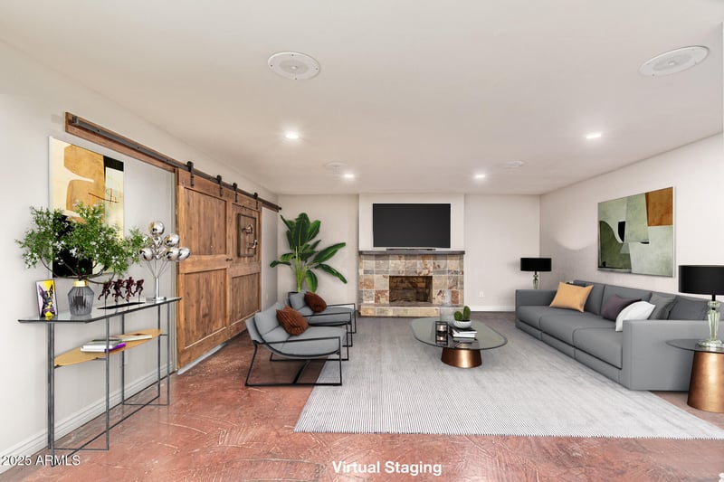 3527 Oak St, Tempe, AZ 85282