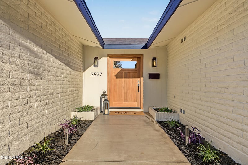 3527 S Oak St, Tempe, AZ 85282