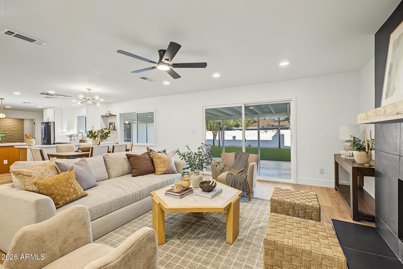 3527 S Oak St, Tempe, AZ 85282