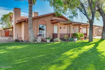 3527 Yucca St, Phoenix, AZ 85029