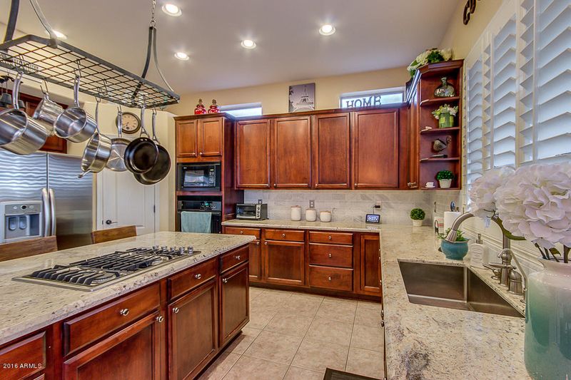 3528 N Piedra Cir, Mesa, AZ 85207