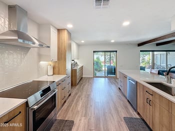 3529 Cannon Dr, Phoenix, AZ 85028