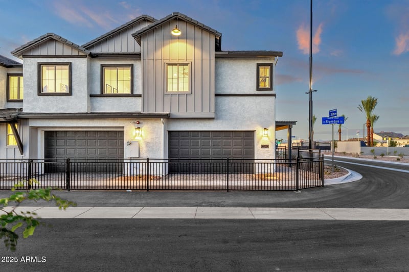 3529 Rollins St, Mesa, AZ 85213