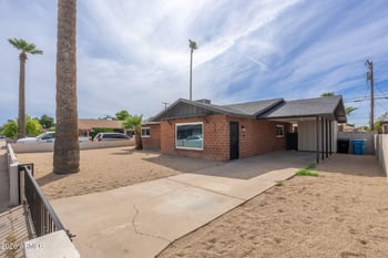 3529 W Stella Ln, Phoenix, AZ 85019