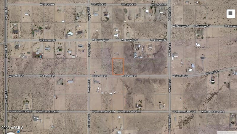 352xx W Sunrise Dr #313, Arlington, AZ 85322