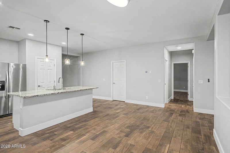 353 Chelsea Dr, San Tan Valley, AZ 85140