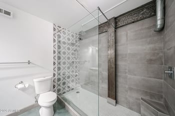 353 Thomas Rd #C501, Phoenix, AZ 85012