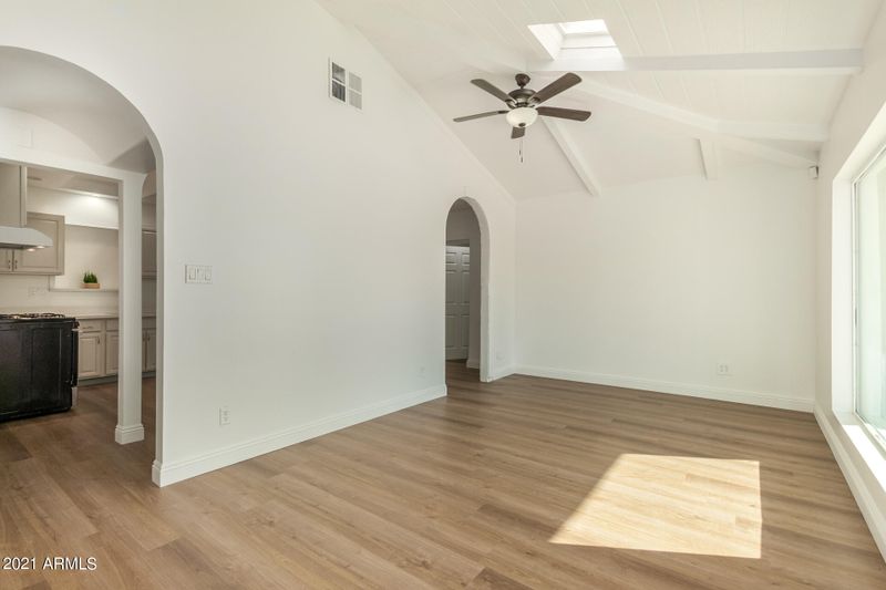 3530 E Mckinley St, Phoenix, AZ 85008