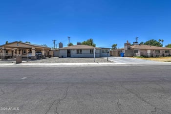 3530 N 63rd Dr, Phoenix, AZ 85033