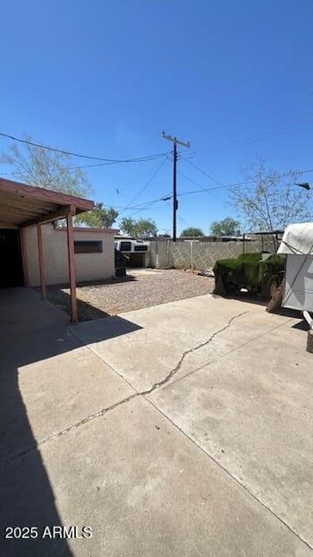 3530 Portland St, Phoenix, AZ 85009