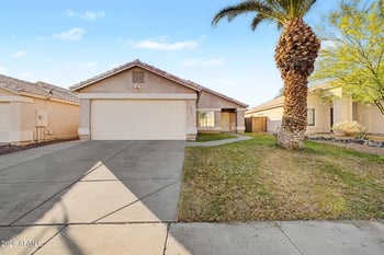 3530 Sands Dr, Glendale, AZ 85310