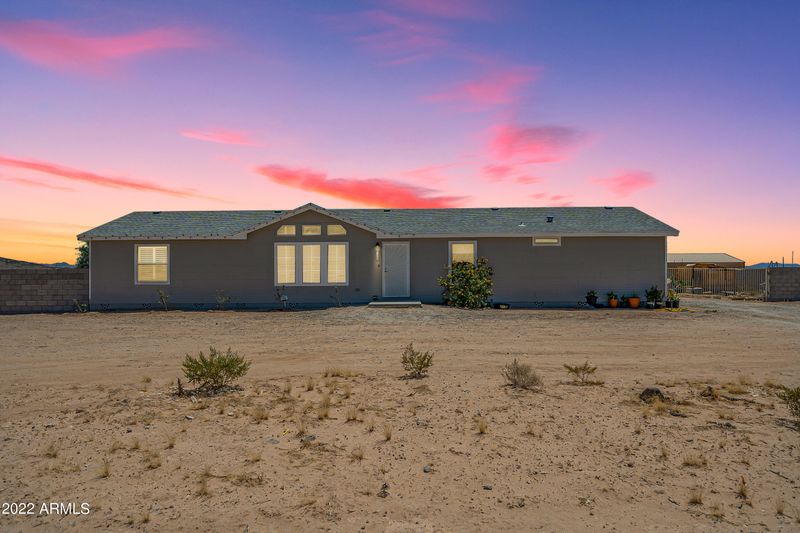 35301 W Steinway Dr, Arlington, AZ 85322