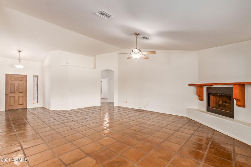 35309 N Central Ave, Phoenix, AZ 85086