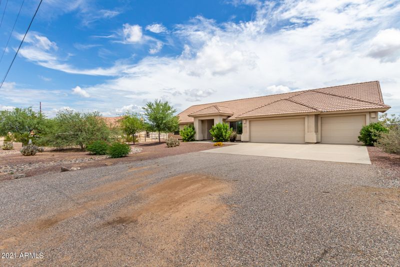 35309 N Central Ave, Phoenix, AZ 85086