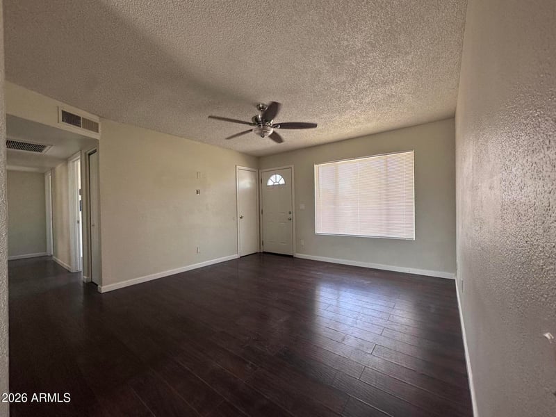 3531 Saint John Rd, Phoenix, AZ 85032